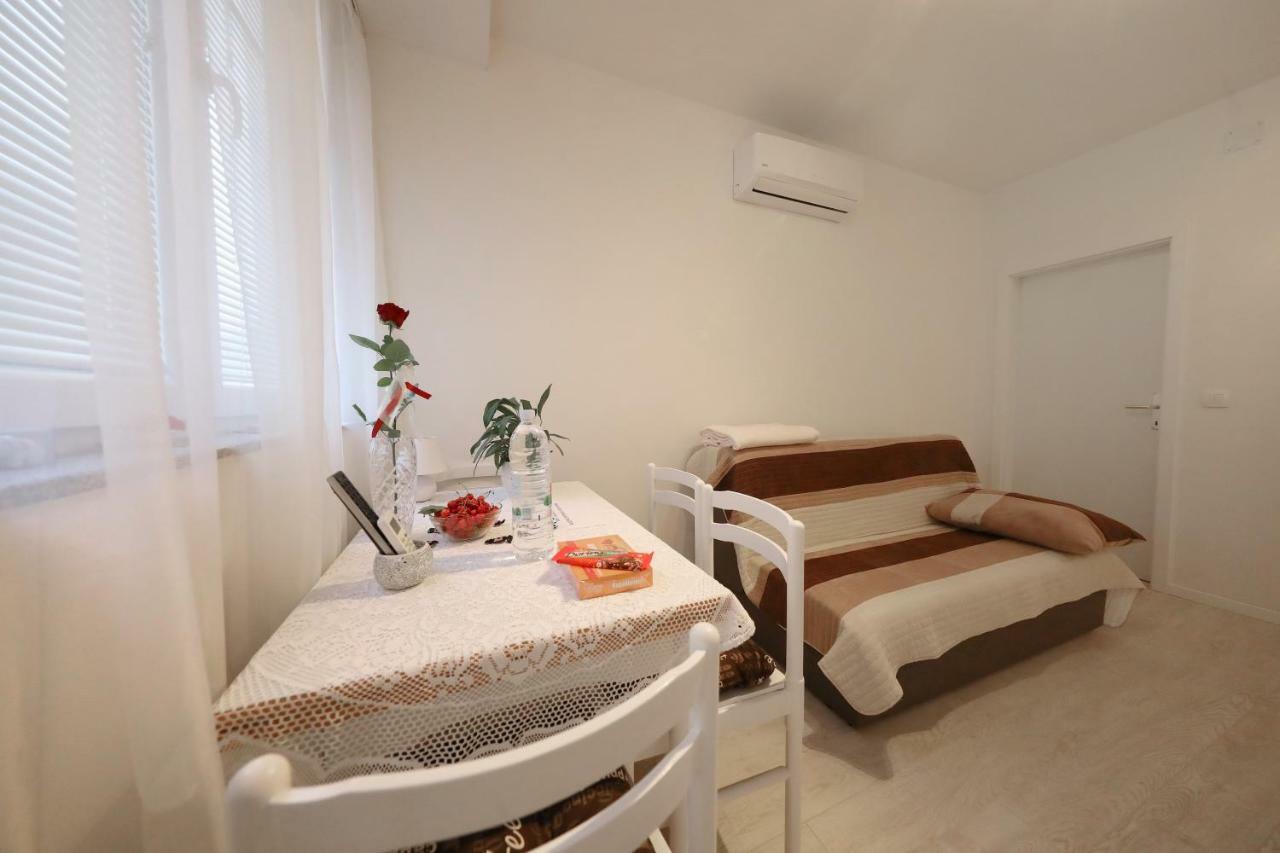 זאדאר Apartment Luci מראה חיצוני תמונה